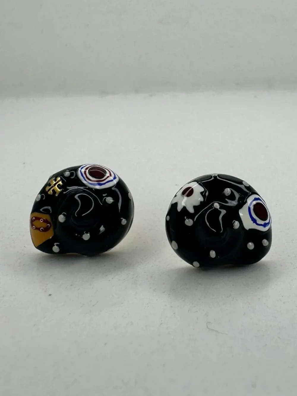 Tory Burch Black Printed Shell Stud Earrings